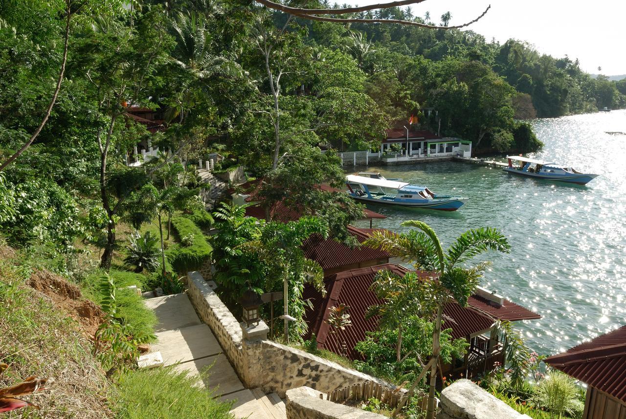 Froggies Divers Lembeh Hotel Exterior photo